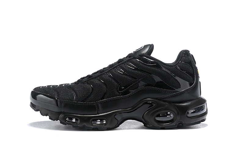Nike Air Max VaporMax Plus All Black Shoes - Click Image to Close